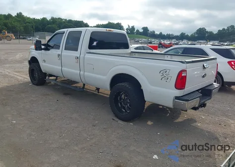 2014 Ford F250 Super Duty z USA, uszkodzony, nr VIN 1FT7W2BT8EEB80029